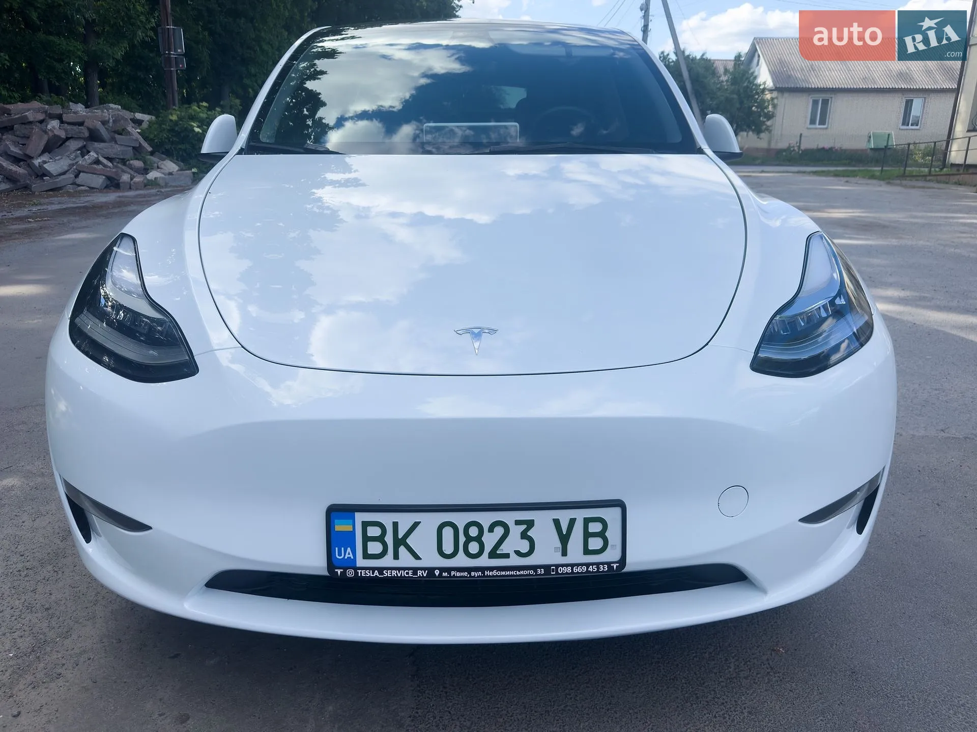 2023 Tesla Model Y - мініатюра 3