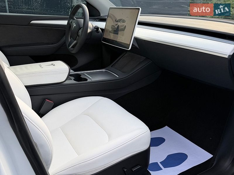Внедорожник / Кроссовер Tesla Model Y 2022 в Самборе