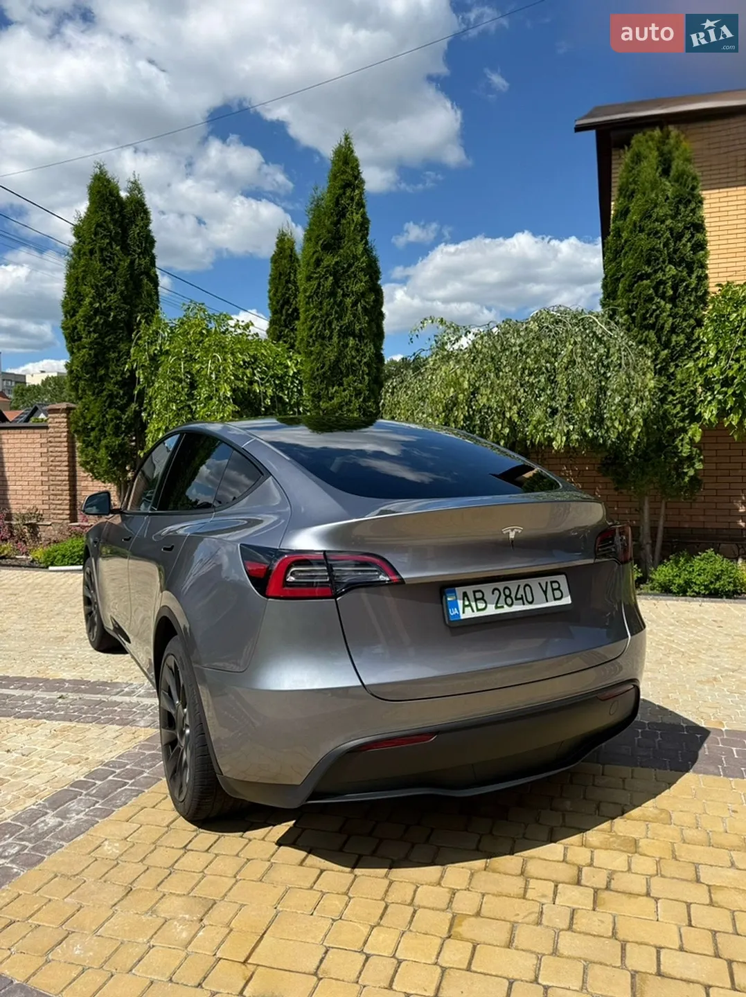 2024 Tesla Model Y - мініатюра 20