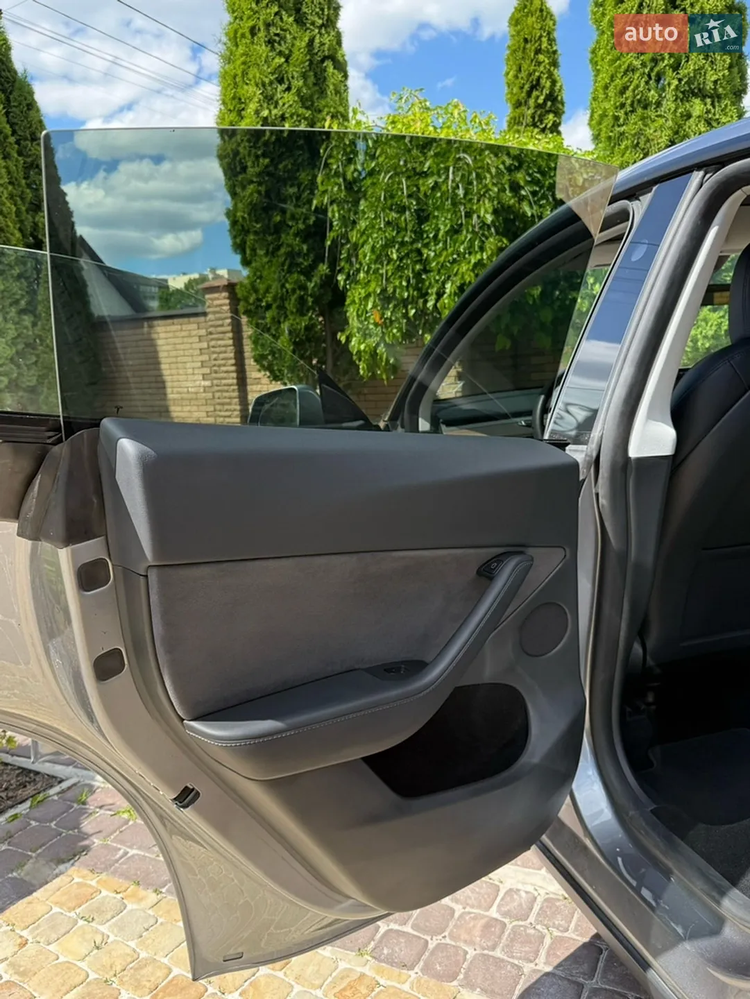 2024 Tesla Model Y - мініатюра 17