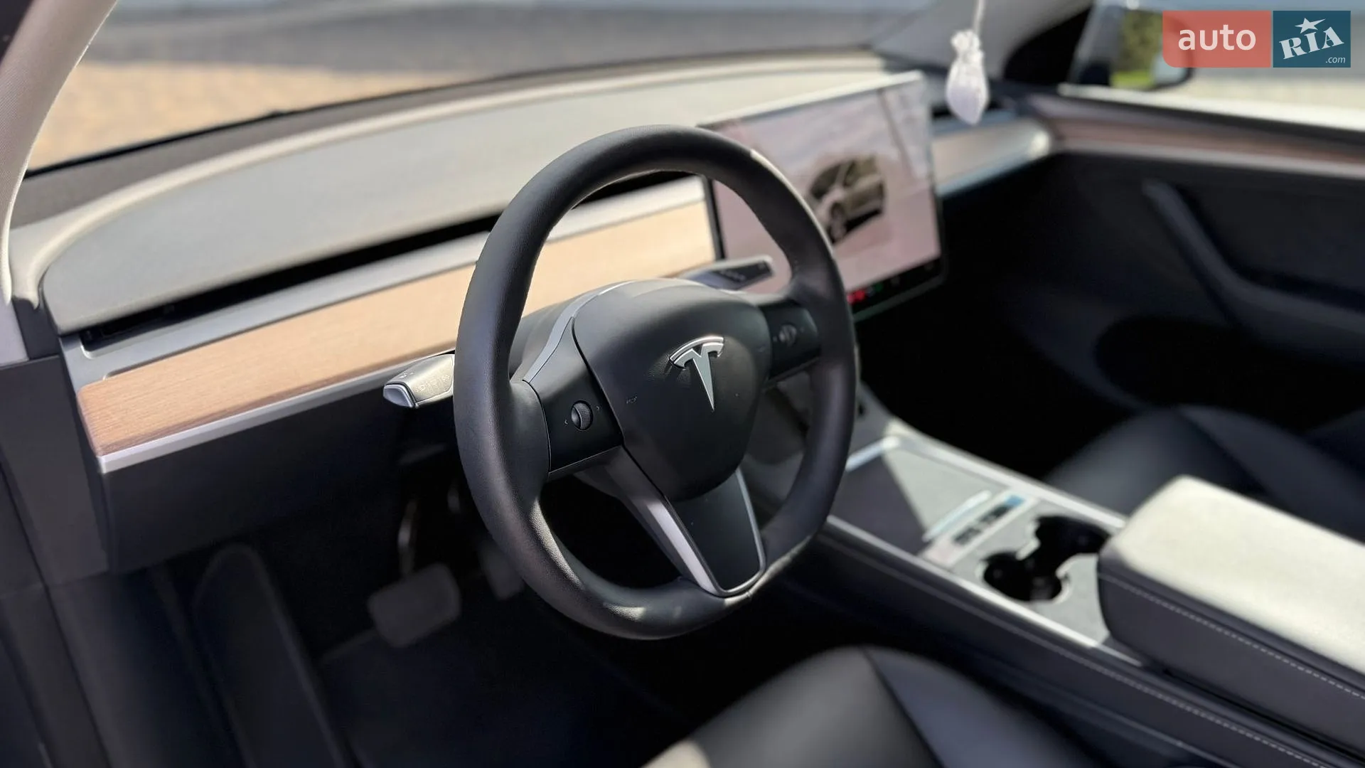 2023 Tesla Model Y - мініатюра 14