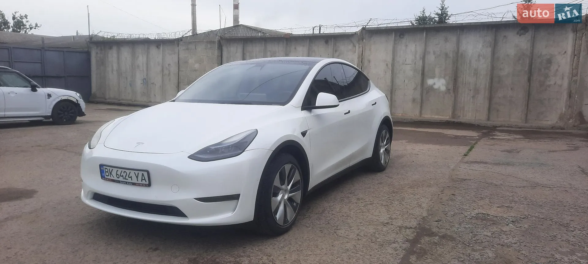 2020 Tesla Model Y - мініатюра 2