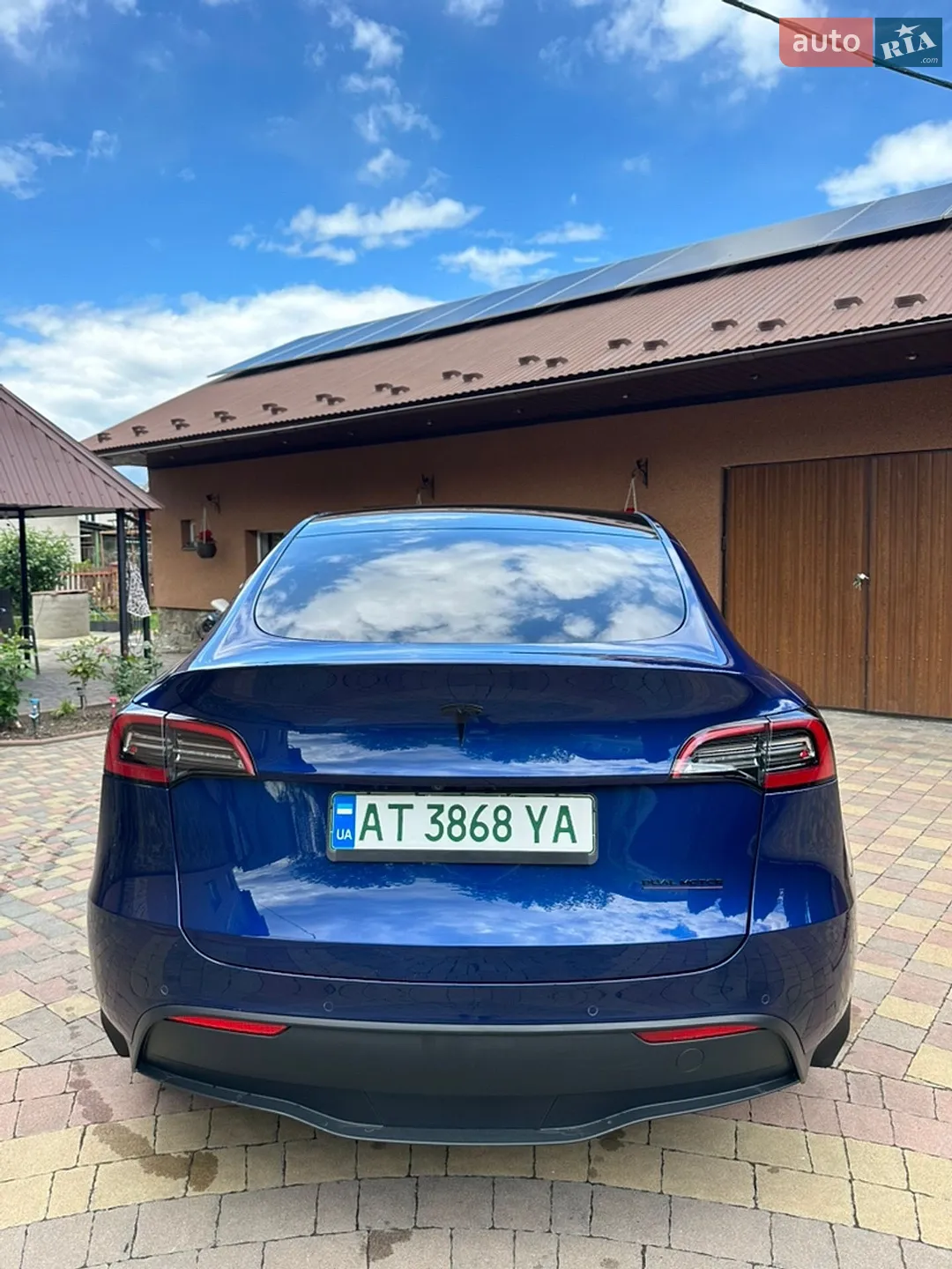 2022 Tesla Model Y - мініатюра 4