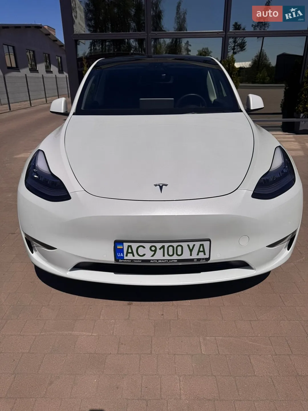 2021 Tesla Model Y - мініатюра 8