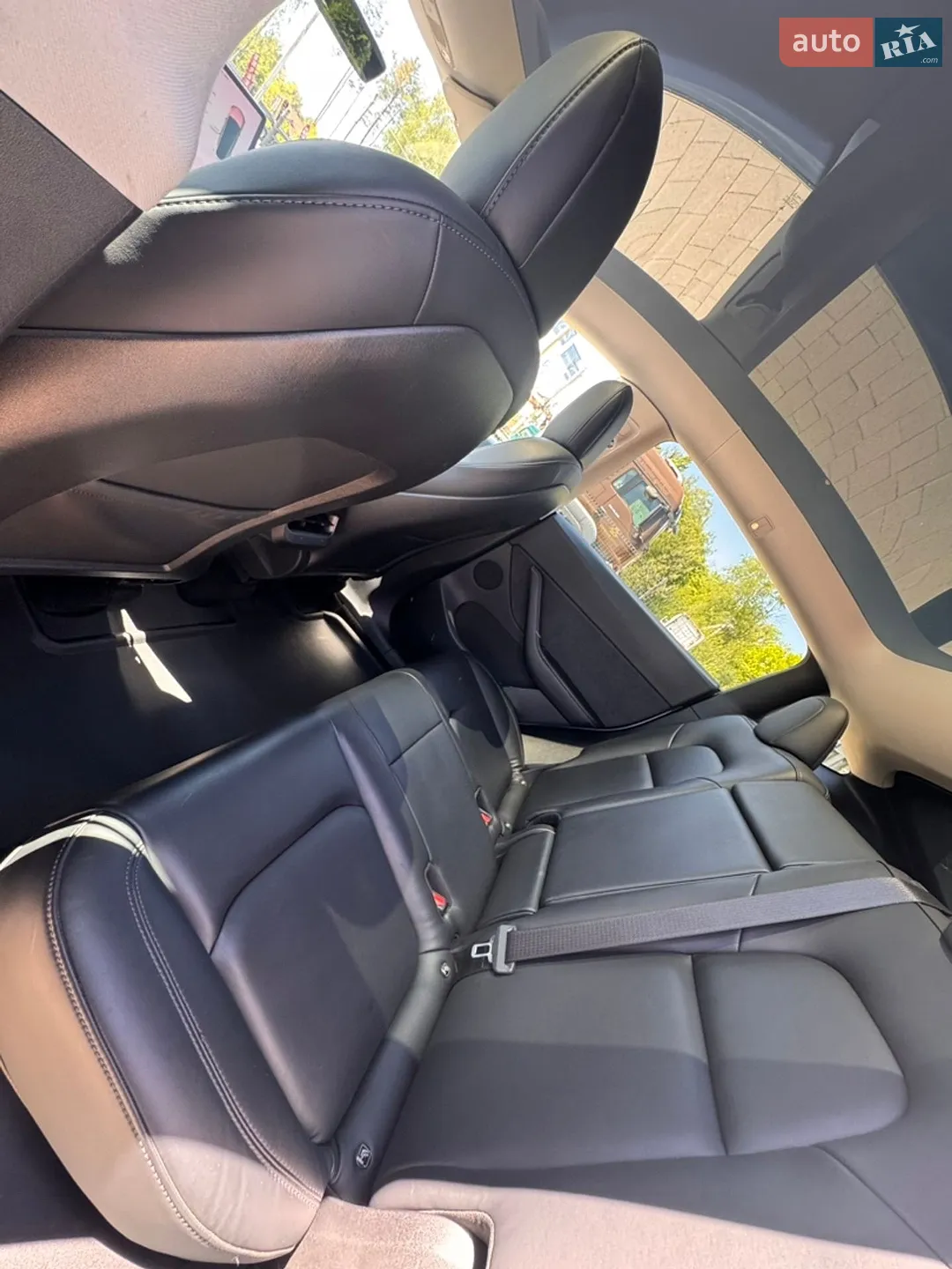 2021 Tesla Model Y - мініатюра 15