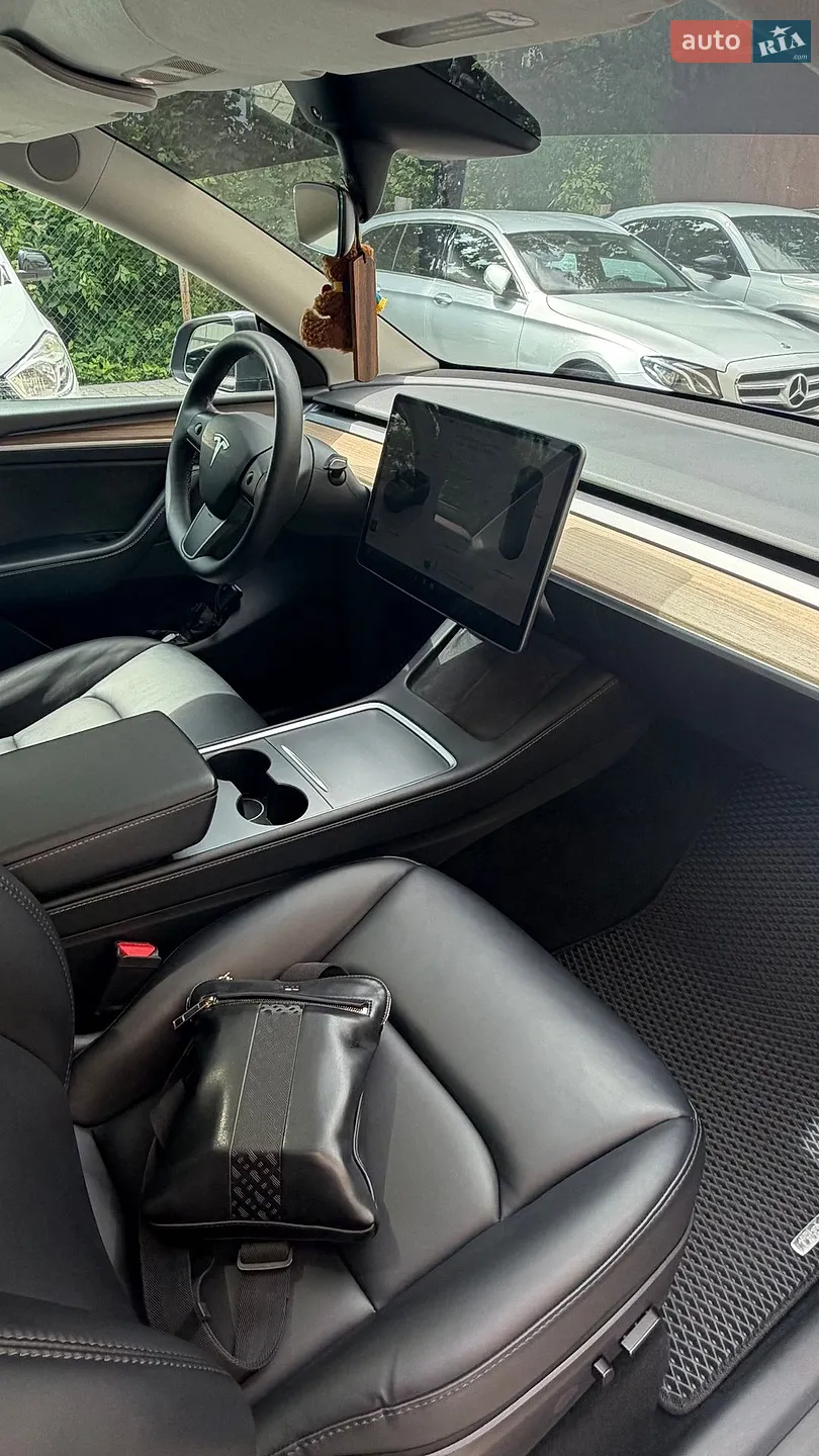 2022 Tesla Model Y - мініатюра 19