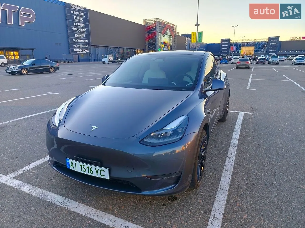 2022 Tesla Model Y - мініатюра 19