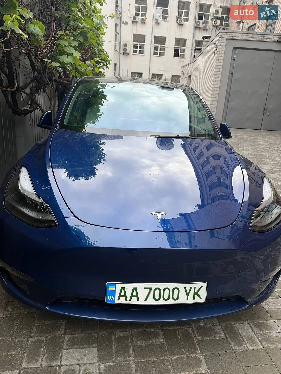 2021 Tesla Model Y - мініатюра 3