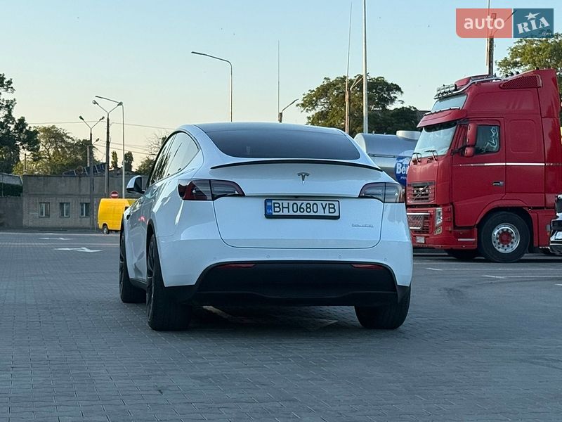 Внедорожник / Кроссовер Tesla Model Y 2021 в Одессе