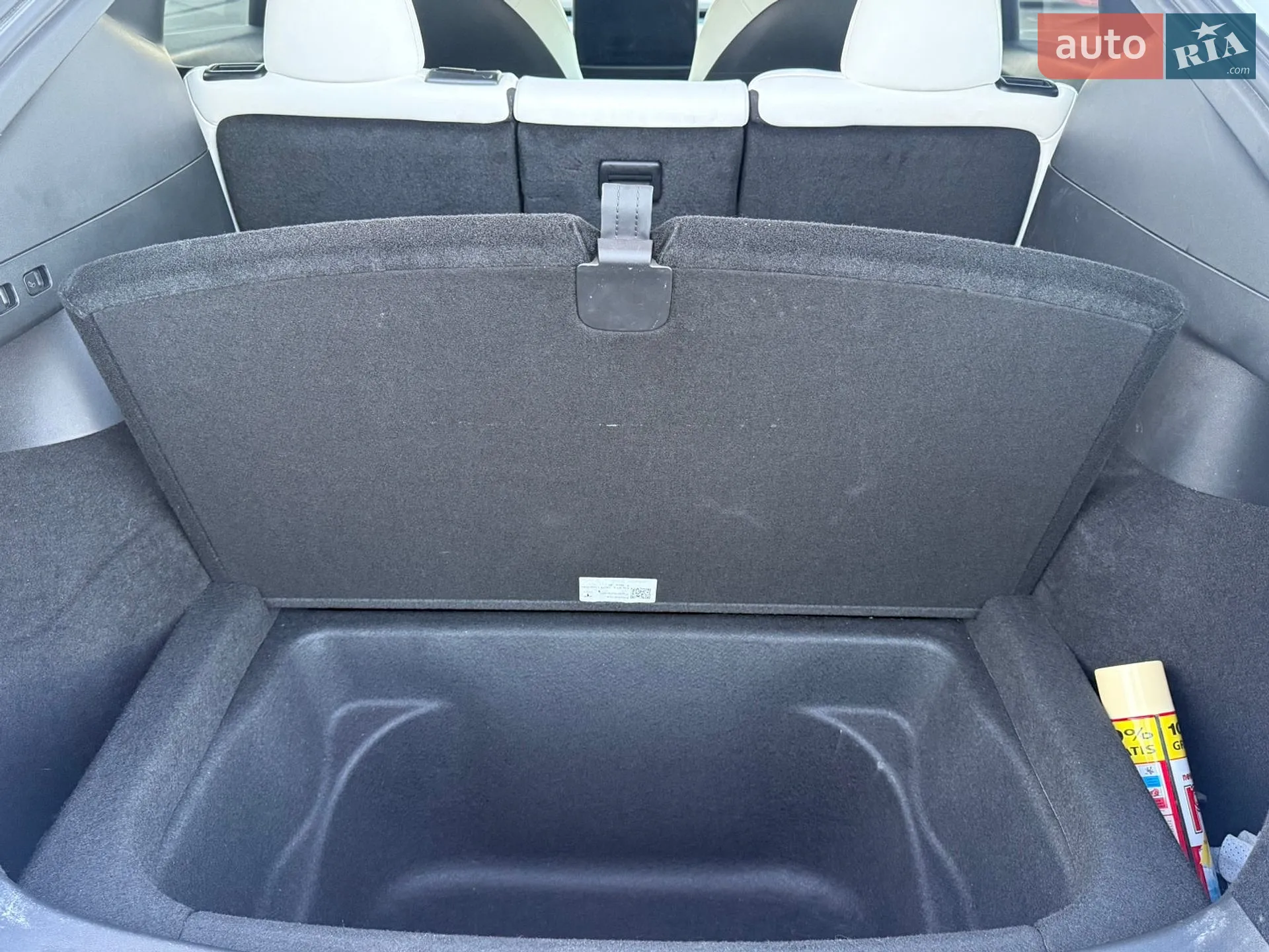 2021 Tesla Model Y - мініатюра 18