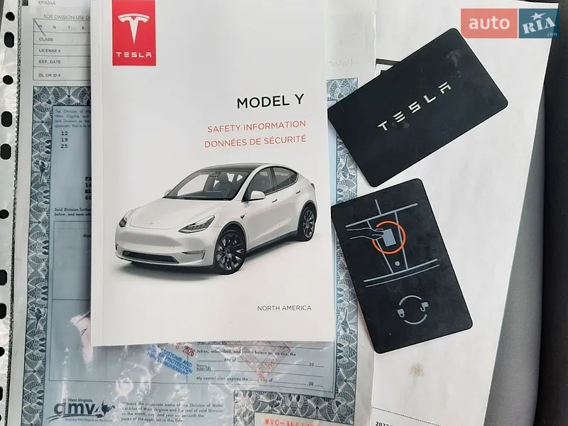 Позашляховик / Кросовер Tesla Model Y 2022 в Івано-Франківську документ