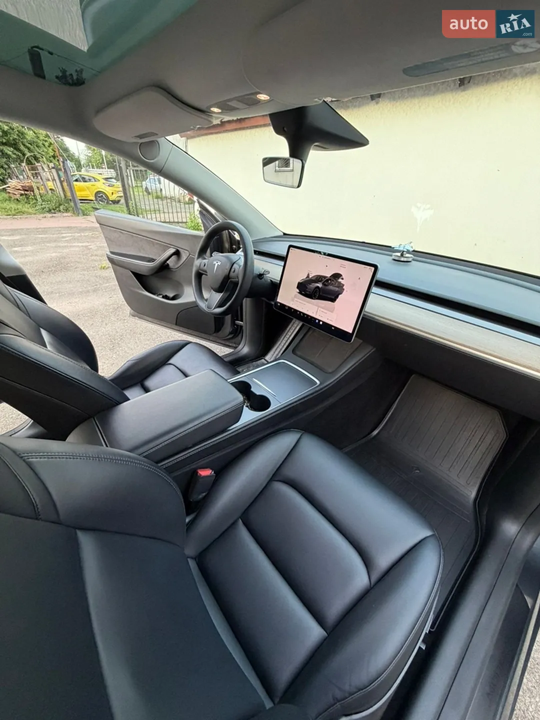 2022 Tesla Model Y - мініатюра 13