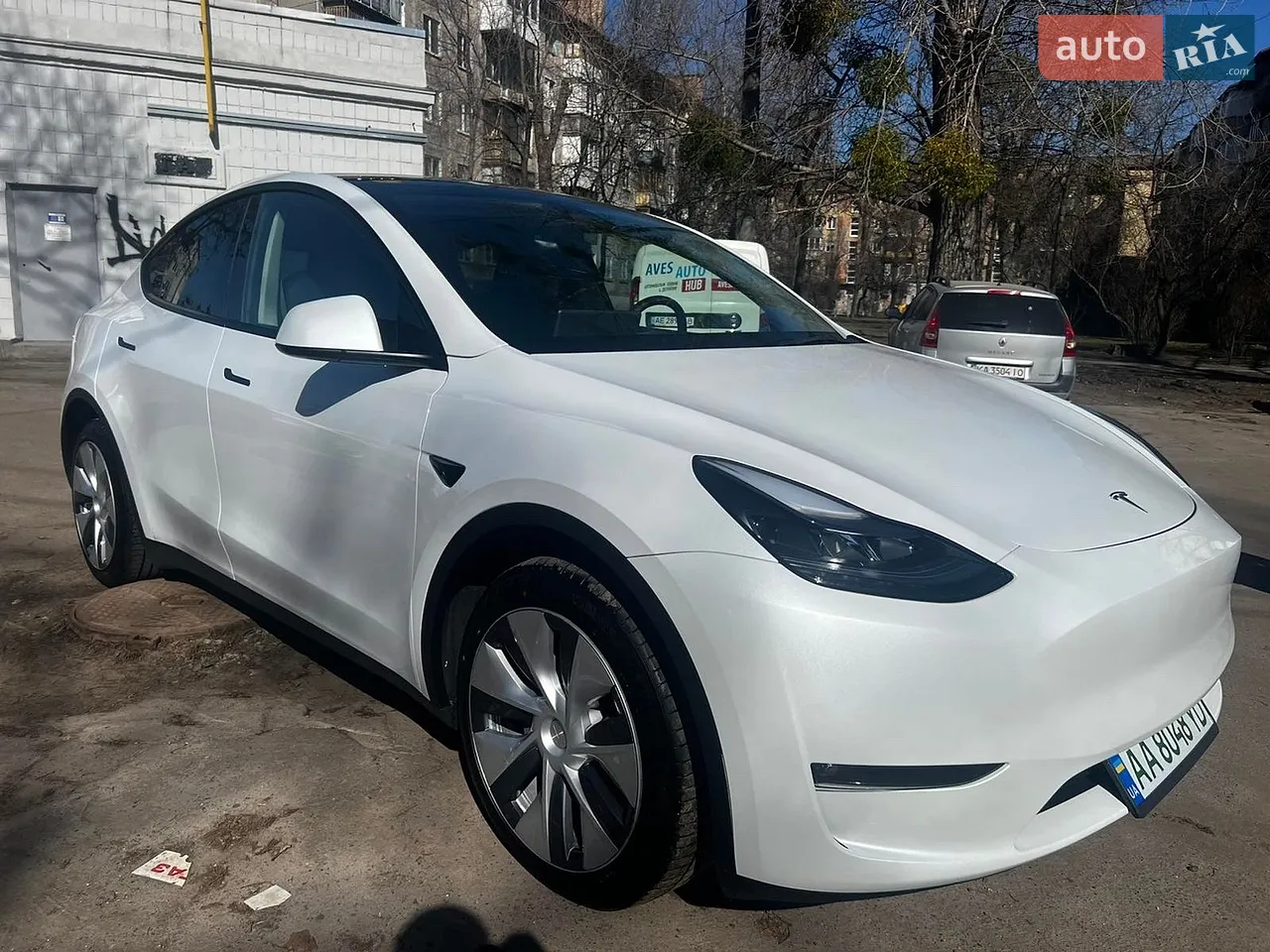 2024 Tesla Model Y - мініатюра 23