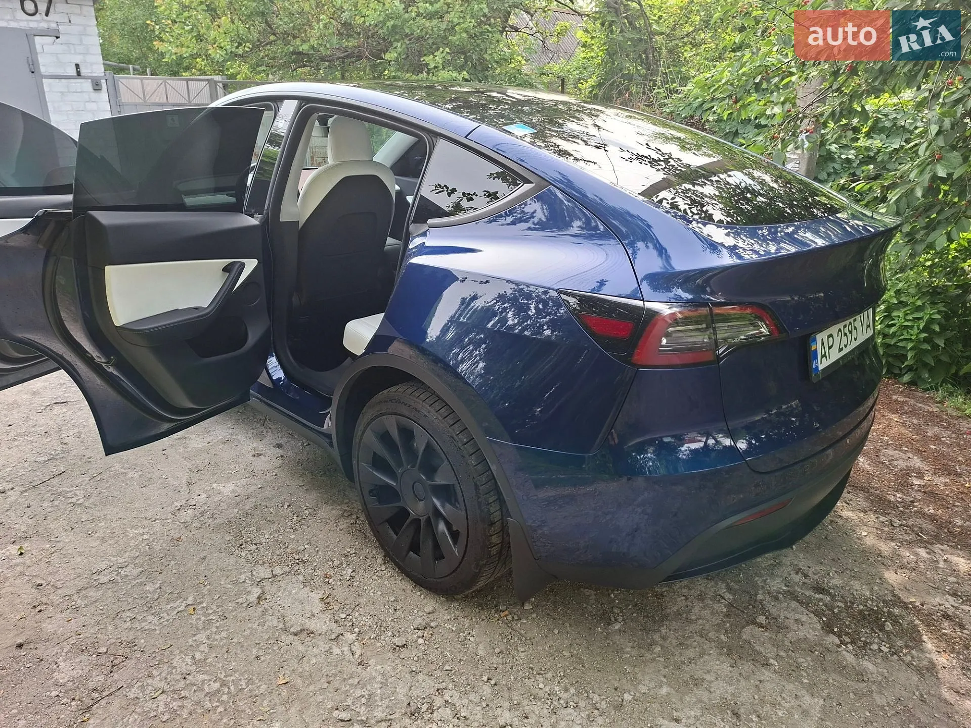 2022 Tesla Model Y - мініатюра 27