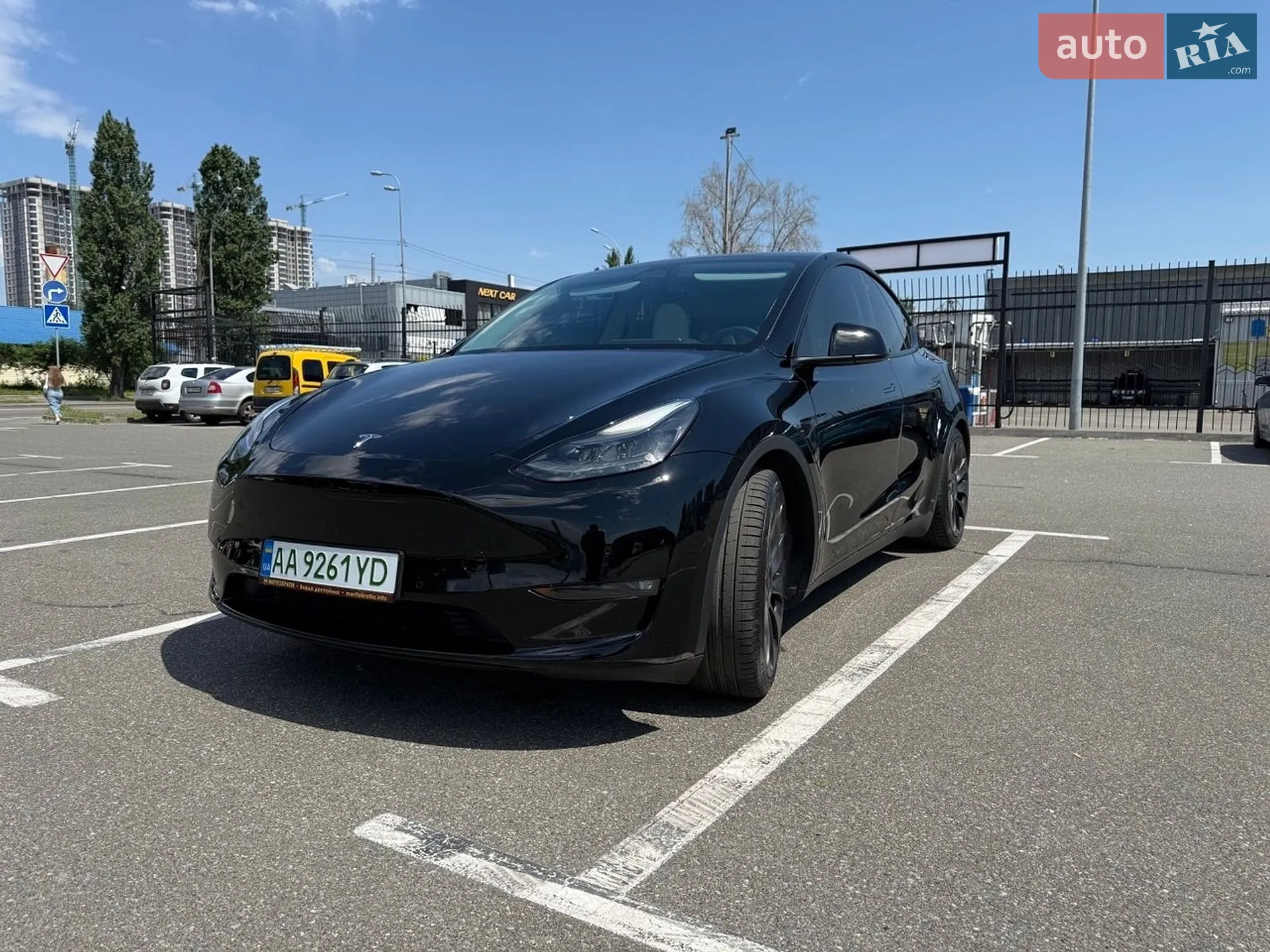 2022 Tesla Model Y - мініатюра 3