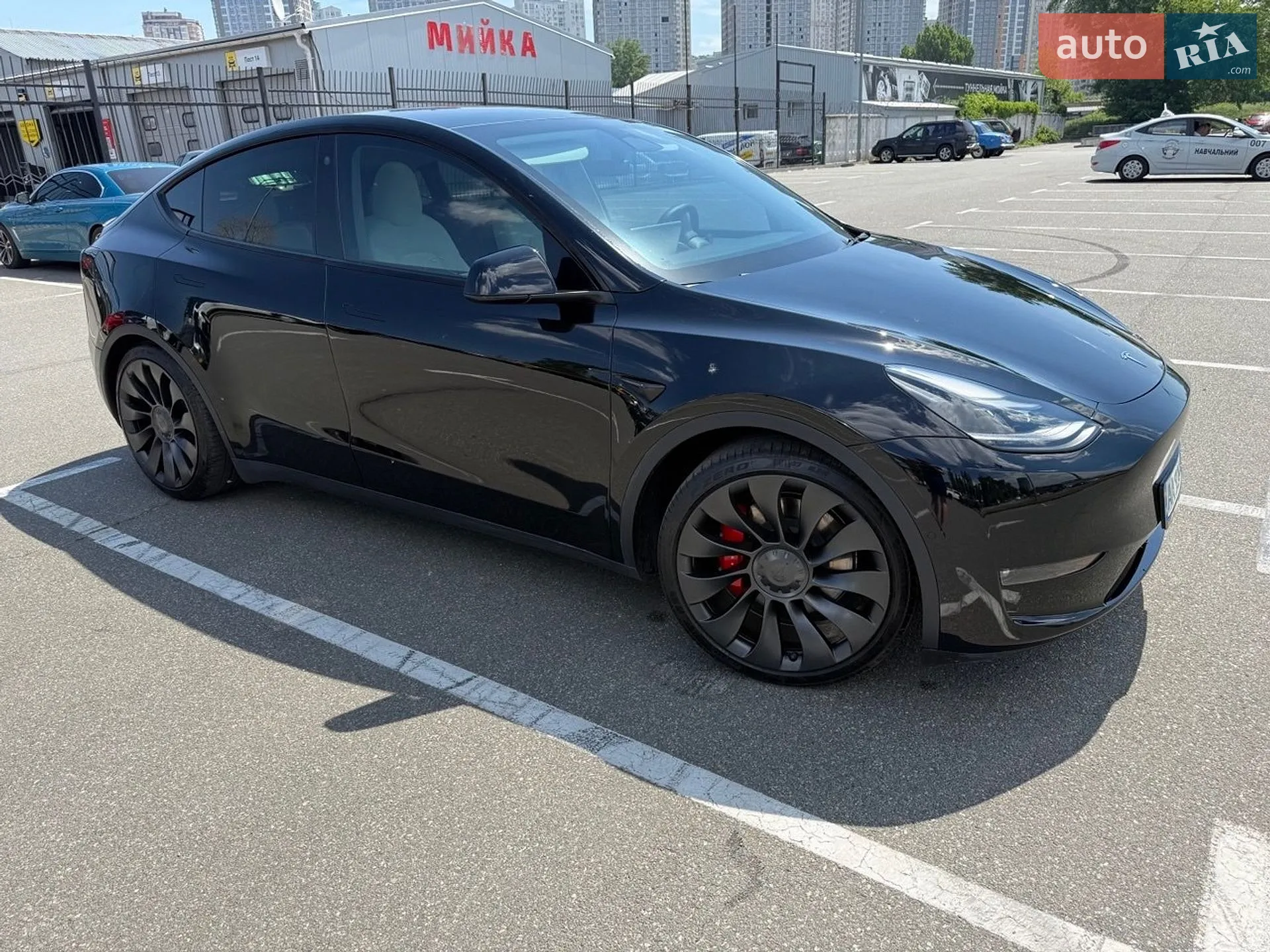 2022 Tesla Model Y - мініатюра 6