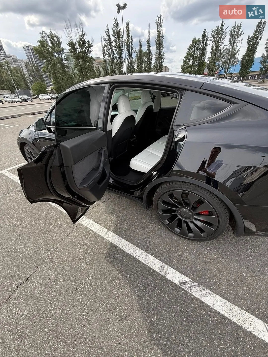 2022 Tesla Model Y - мініатюра 32