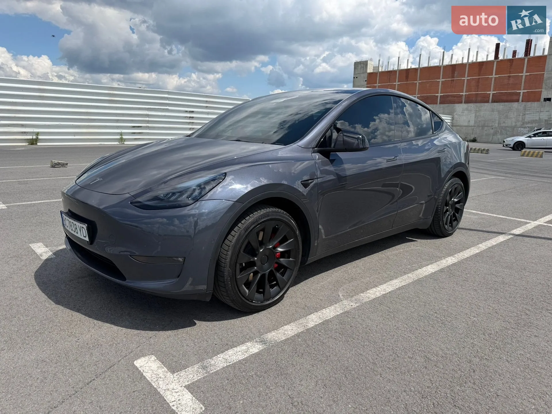 2021 Tesla Model Y - фото 1