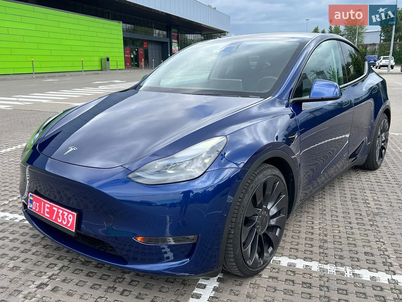 Tesla Model Y 2020
