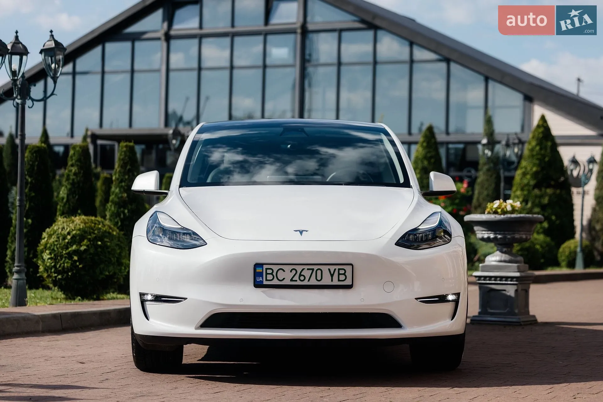 2022 Tesla Model Y - мініатюра 9