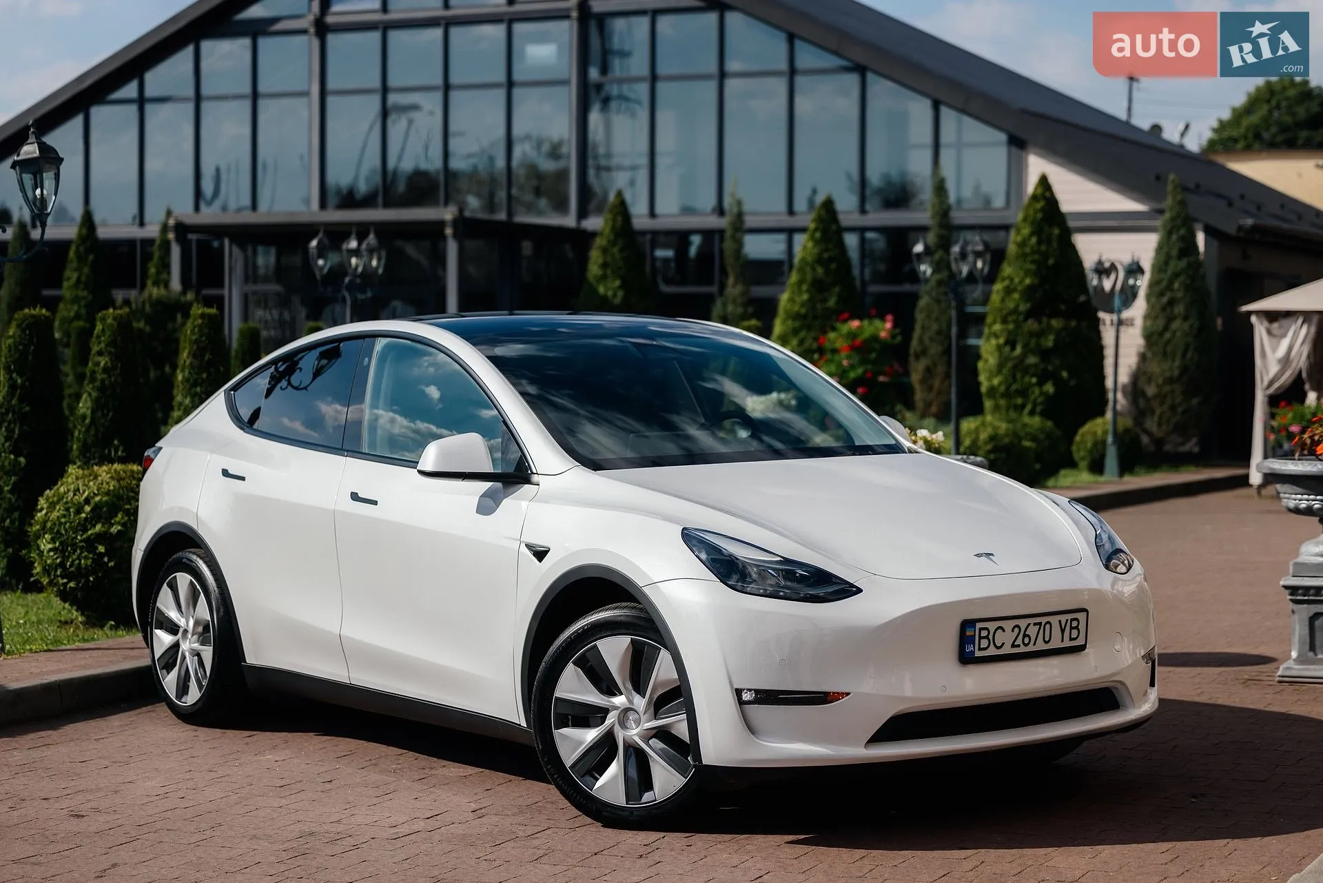 2022 Tesla Model Y - мініатюра 6