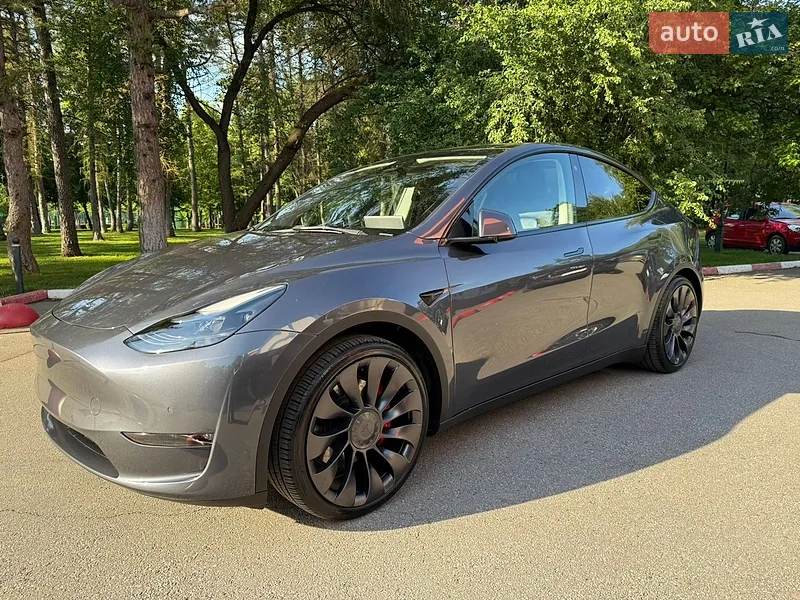 Tesla Model Y