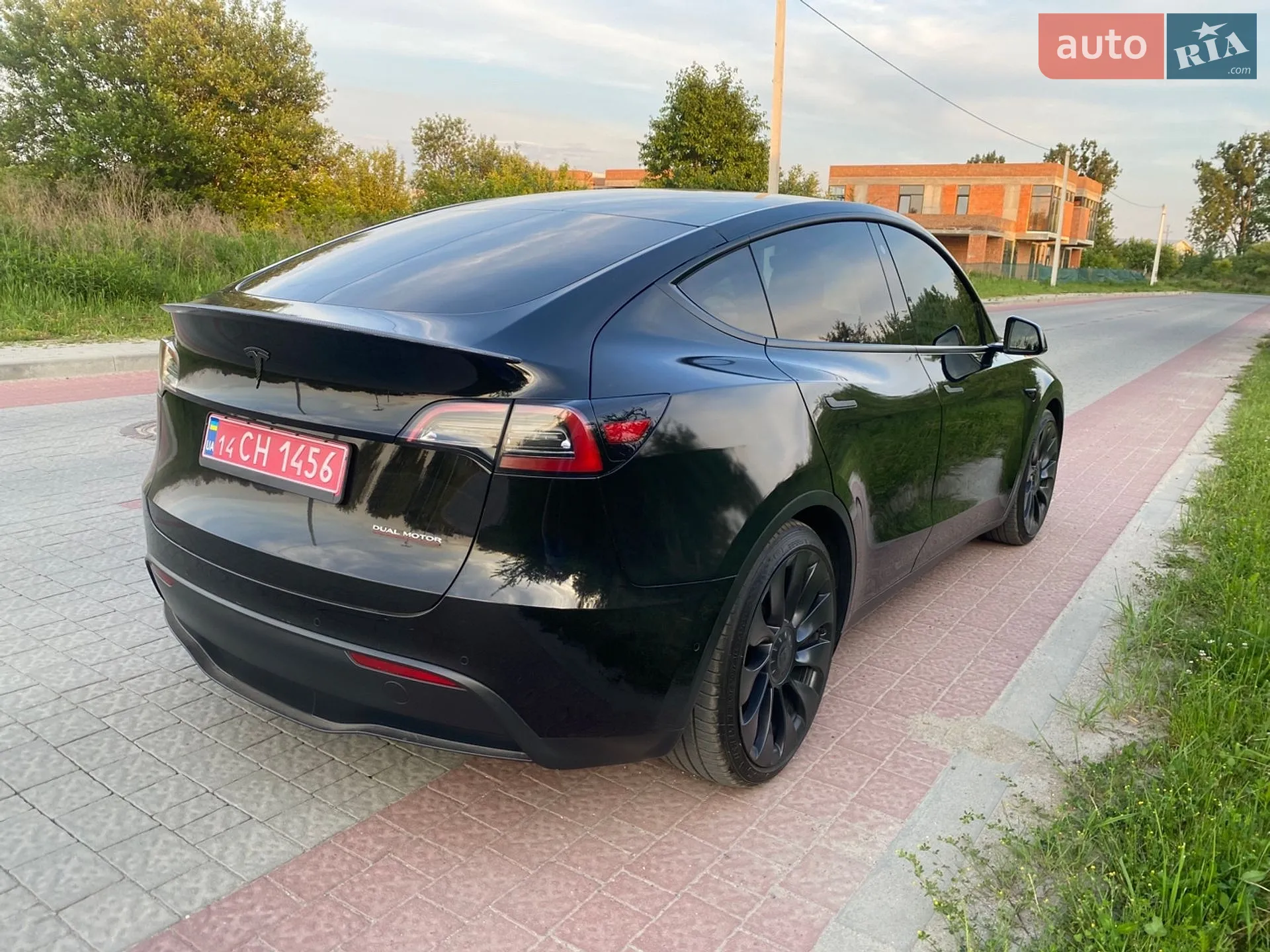 2022 Tesla Model Y - мініатюра 6