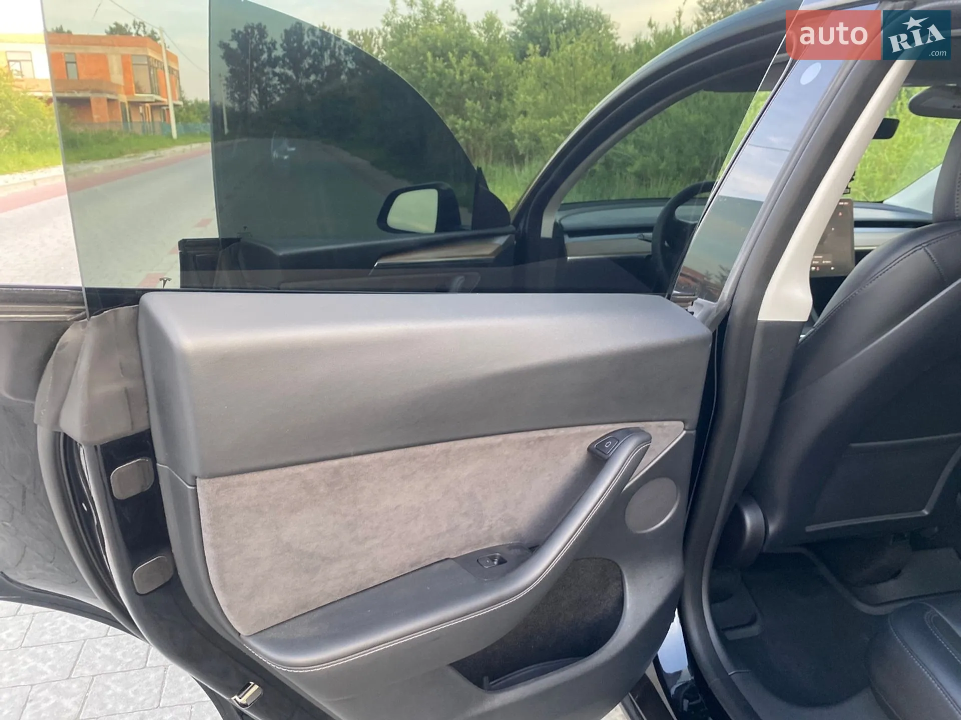 2022 Tesla Model Y - мініатюра 16