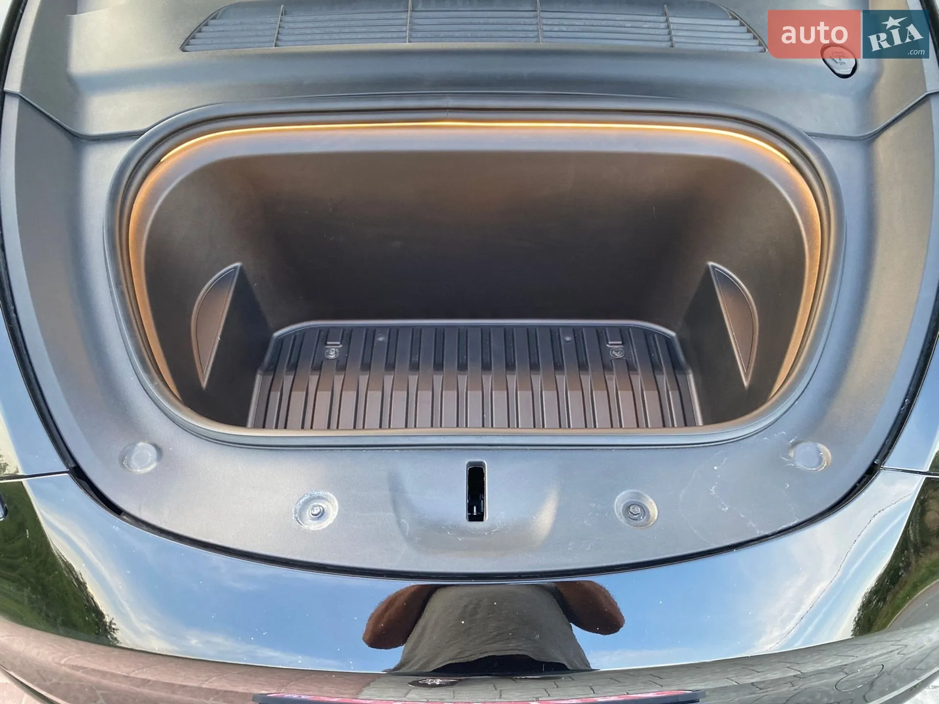 2022 Tesla Model Y - мініатюра 21