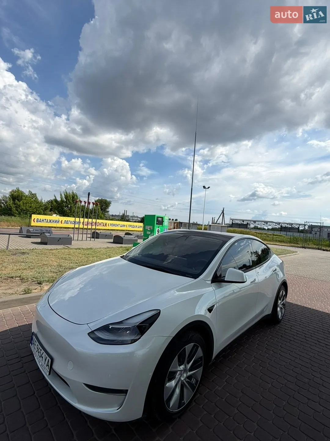 2021 Tesla Model Y - мініатюра 5