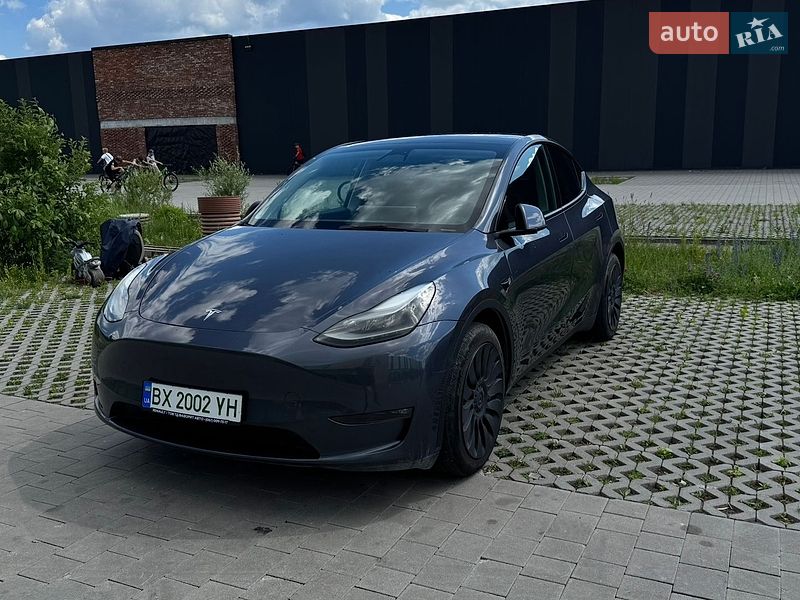 Внедорожник / Кроссовер Tesla Model Y 2023 в Хмельницком