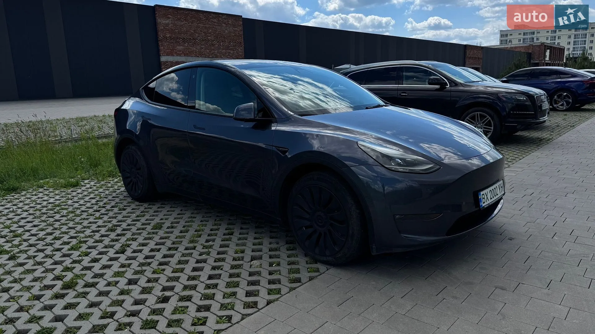 2023 Tesla Model Y - мініатюра 15