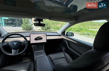 Внедорожник / Кроссовер Tesla Model Y 2023 в Хмельницком
