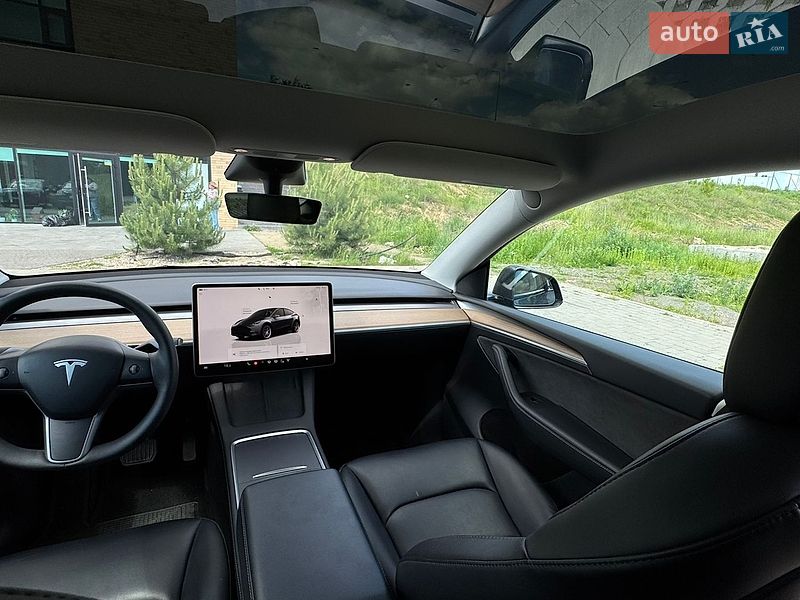 Внедорожник / Кроссовер Tesla Model Y 2023 в Хмельницком