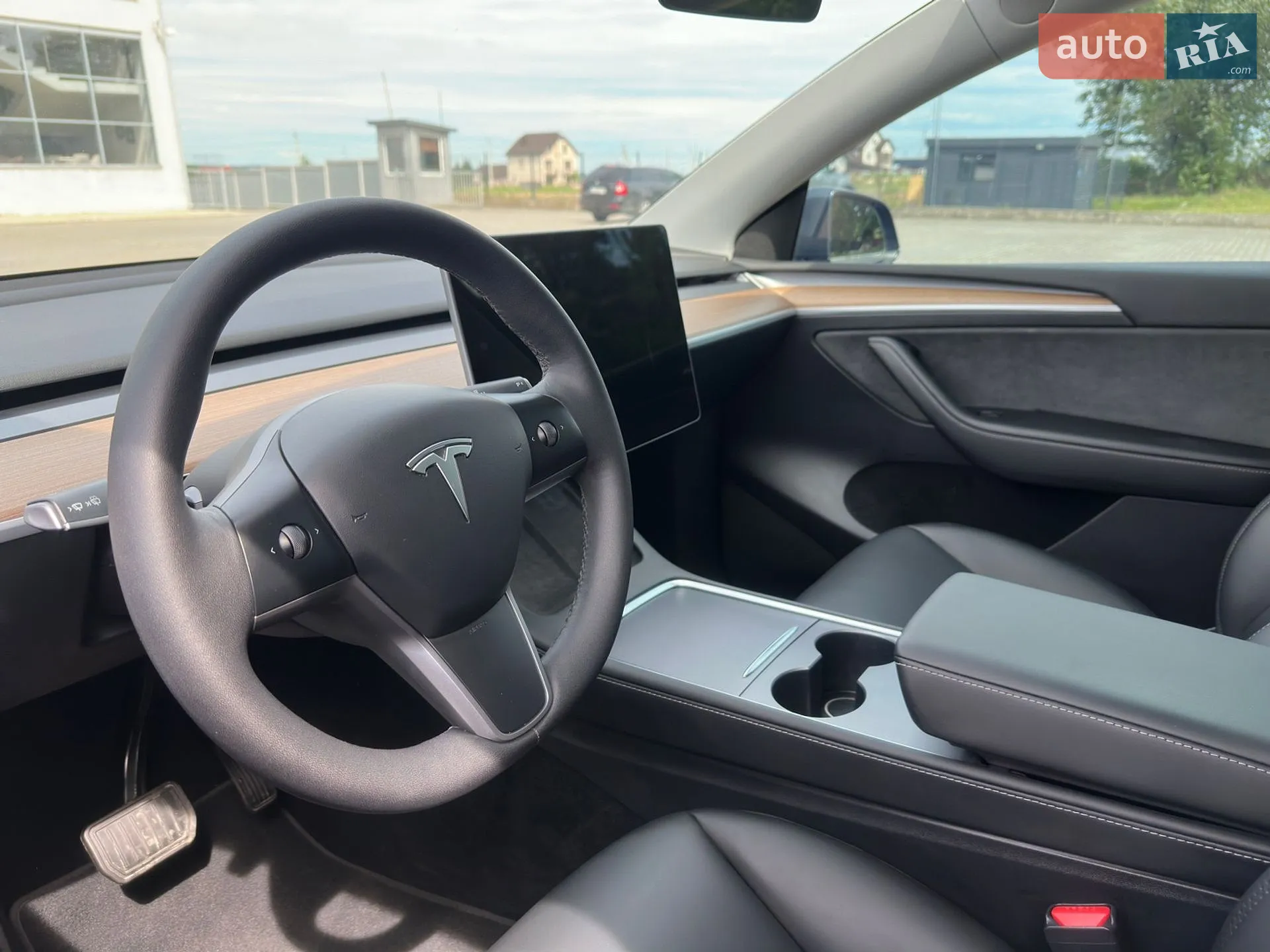 2023 Tesla Model Y - мініатюра 5