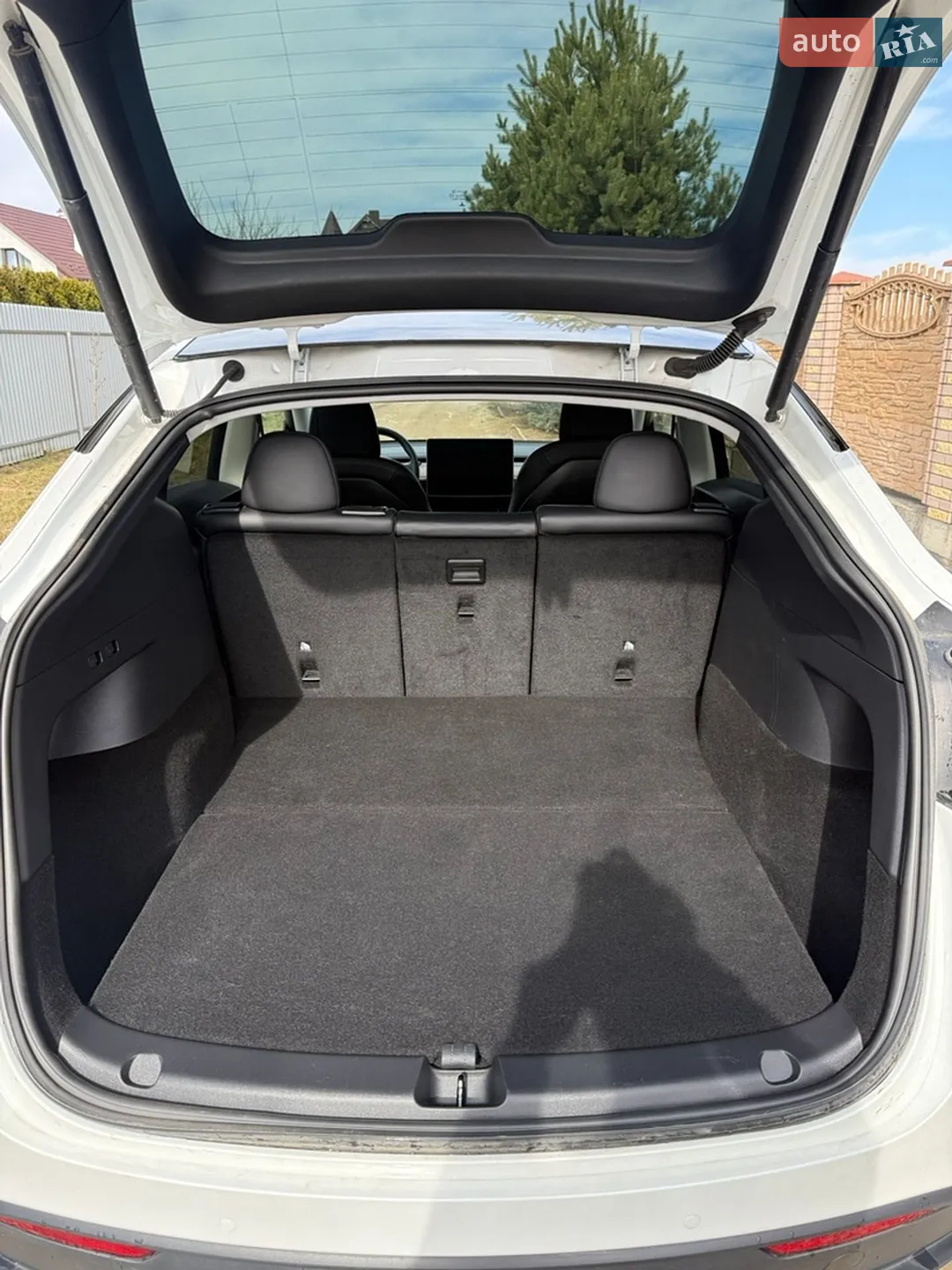 2020 Tesla Model Y - мініатюра 7