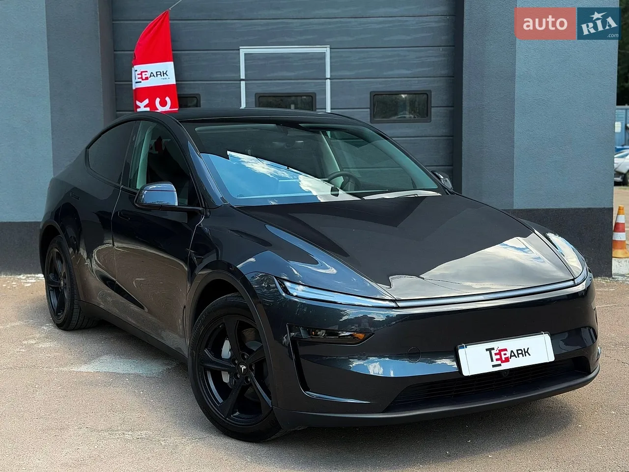2024 Tesla Model Y - мініатюра 22