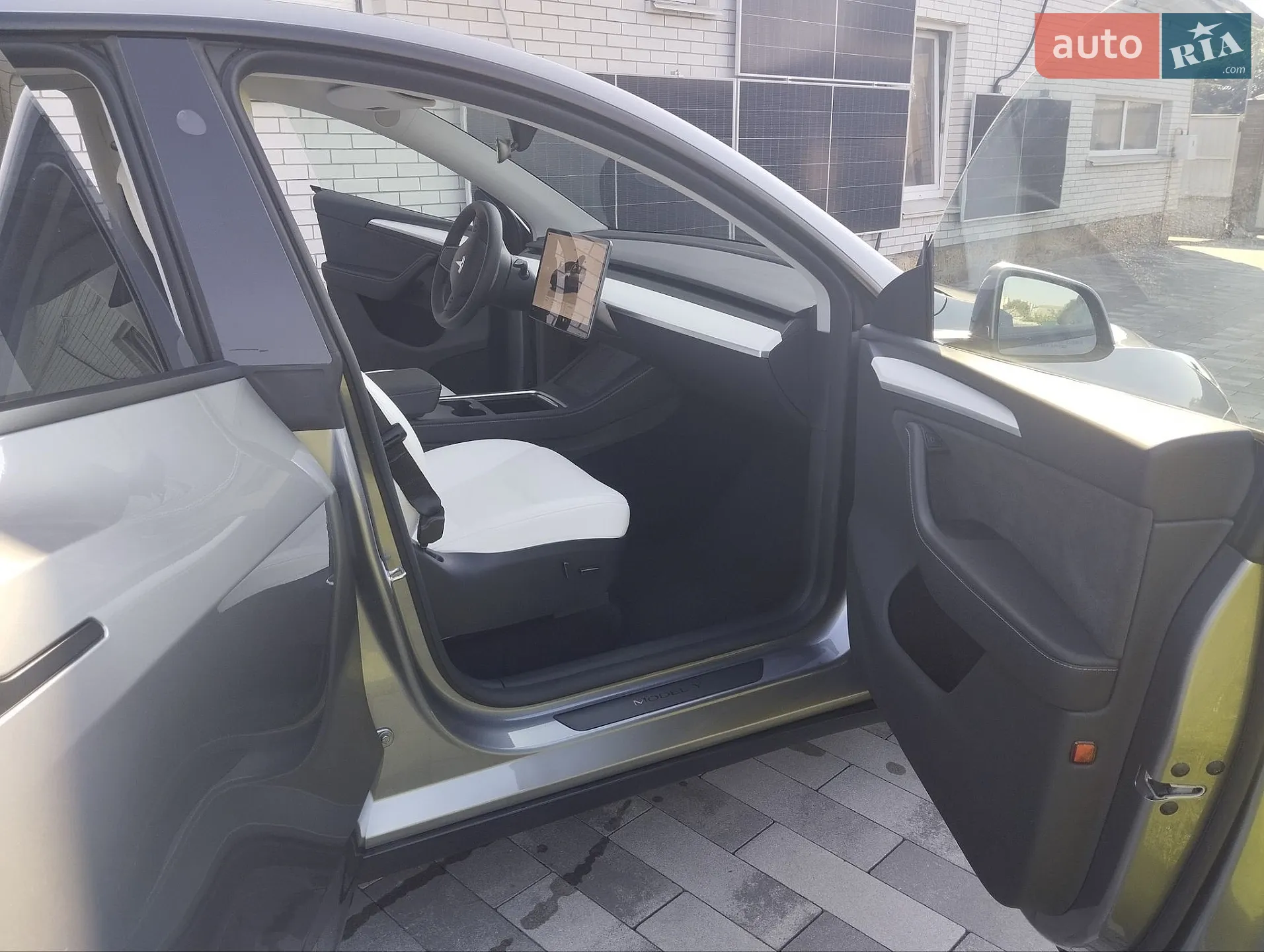 2024 Tesla Model Y - мініатюра 6