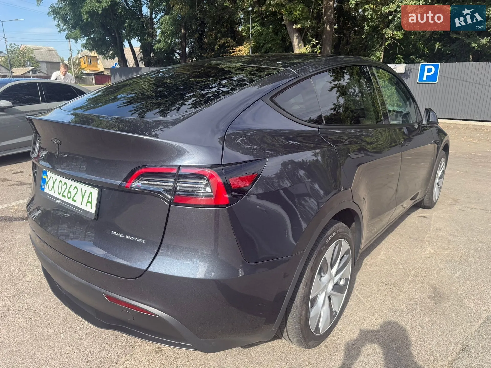 2024 Tesla Model Y - мініатюра 5
