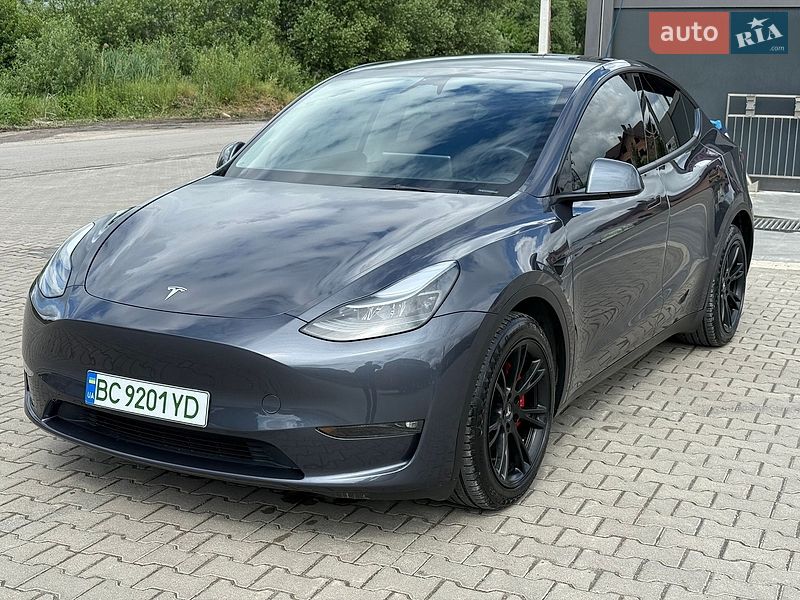 Позашляховик / Кросовер Tesla Model Y 2023 в Львові