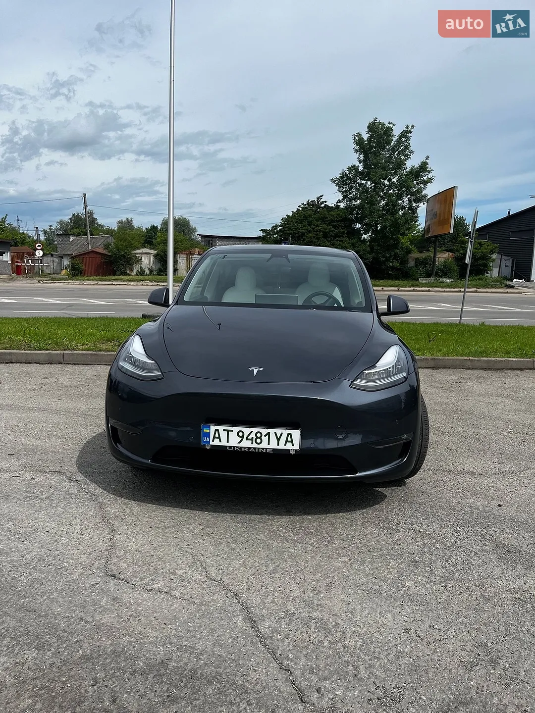 2021 Tesla Model Y - мініатюра 3