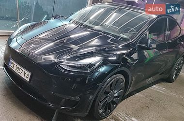 Внедорожник / Кроссовер Tesla Model Y 2021 в Одессе фото 4 Внедорожник / Кроссовер Tesla Model Y 2021 в Одессе