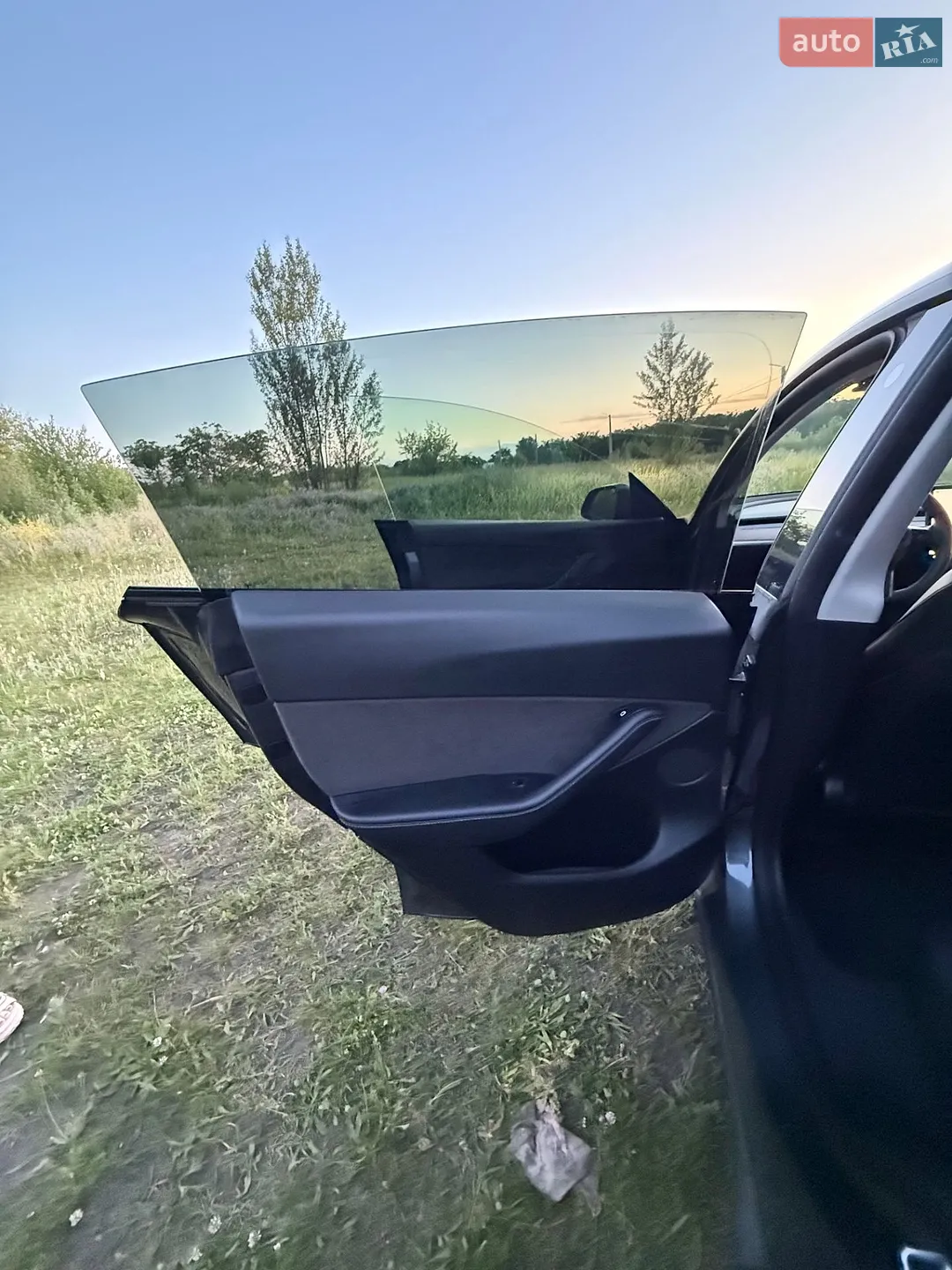 2022 Tesla Model Y - мініатюра 9