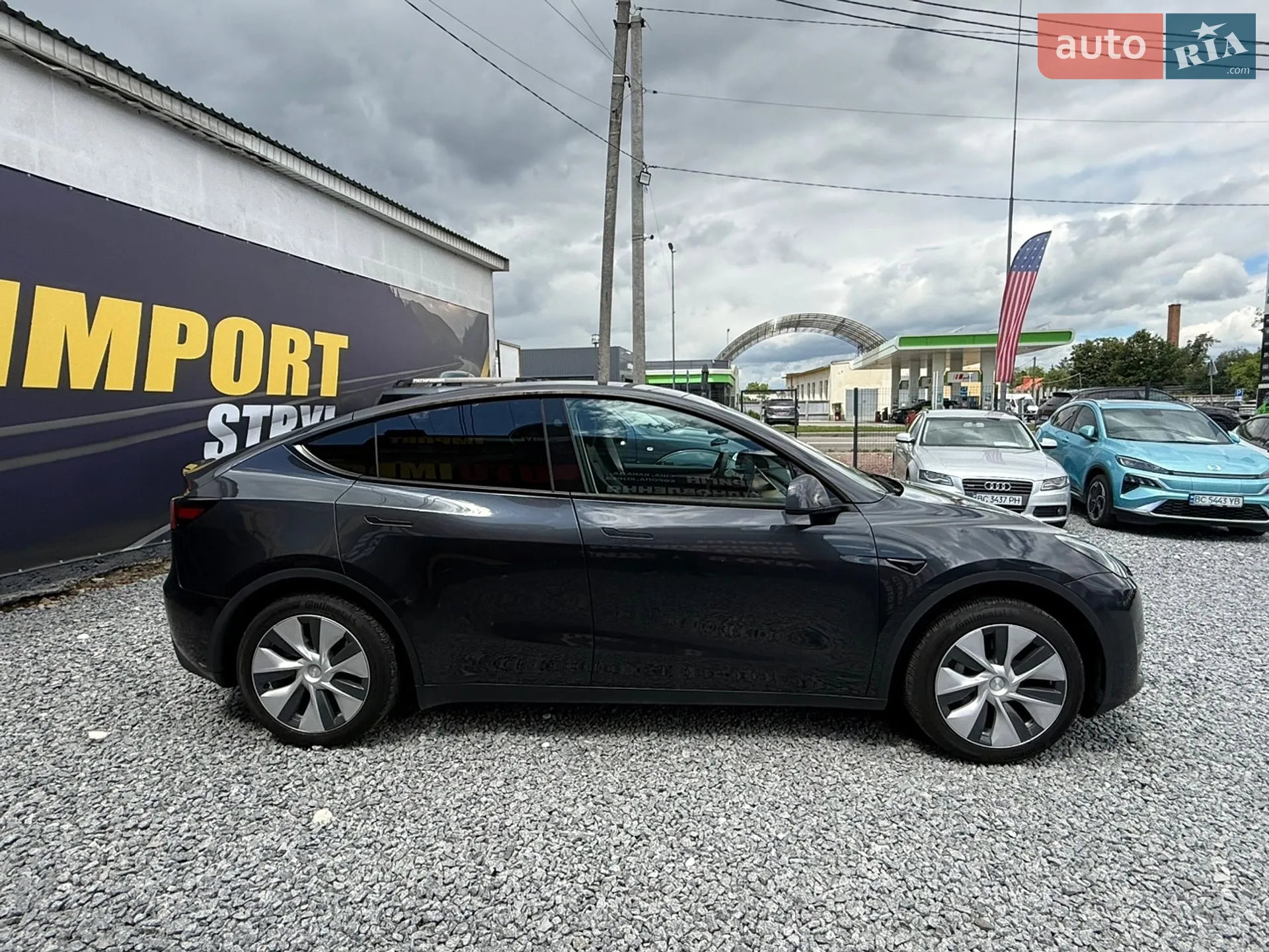 2024 Tesla Model Y - мініатюра 5