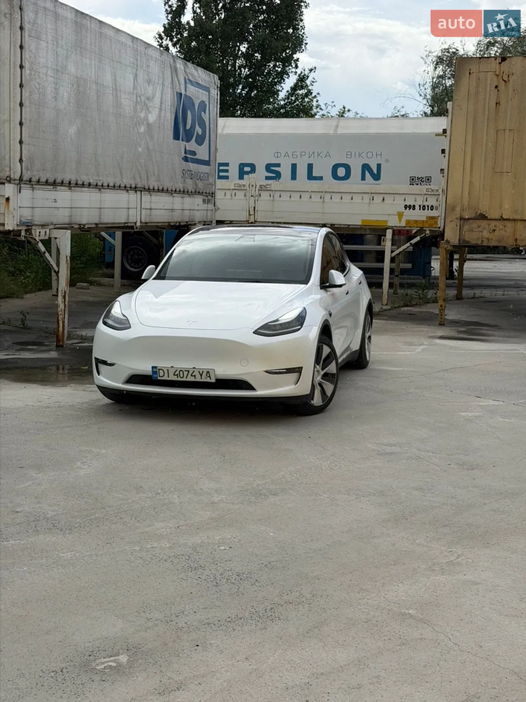 2021 Tesla Model Y - мініатюра 4