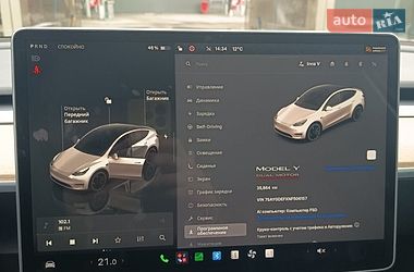 Позашляховик / Кросовер Tesla Model Y 2022 в Хмельницькому