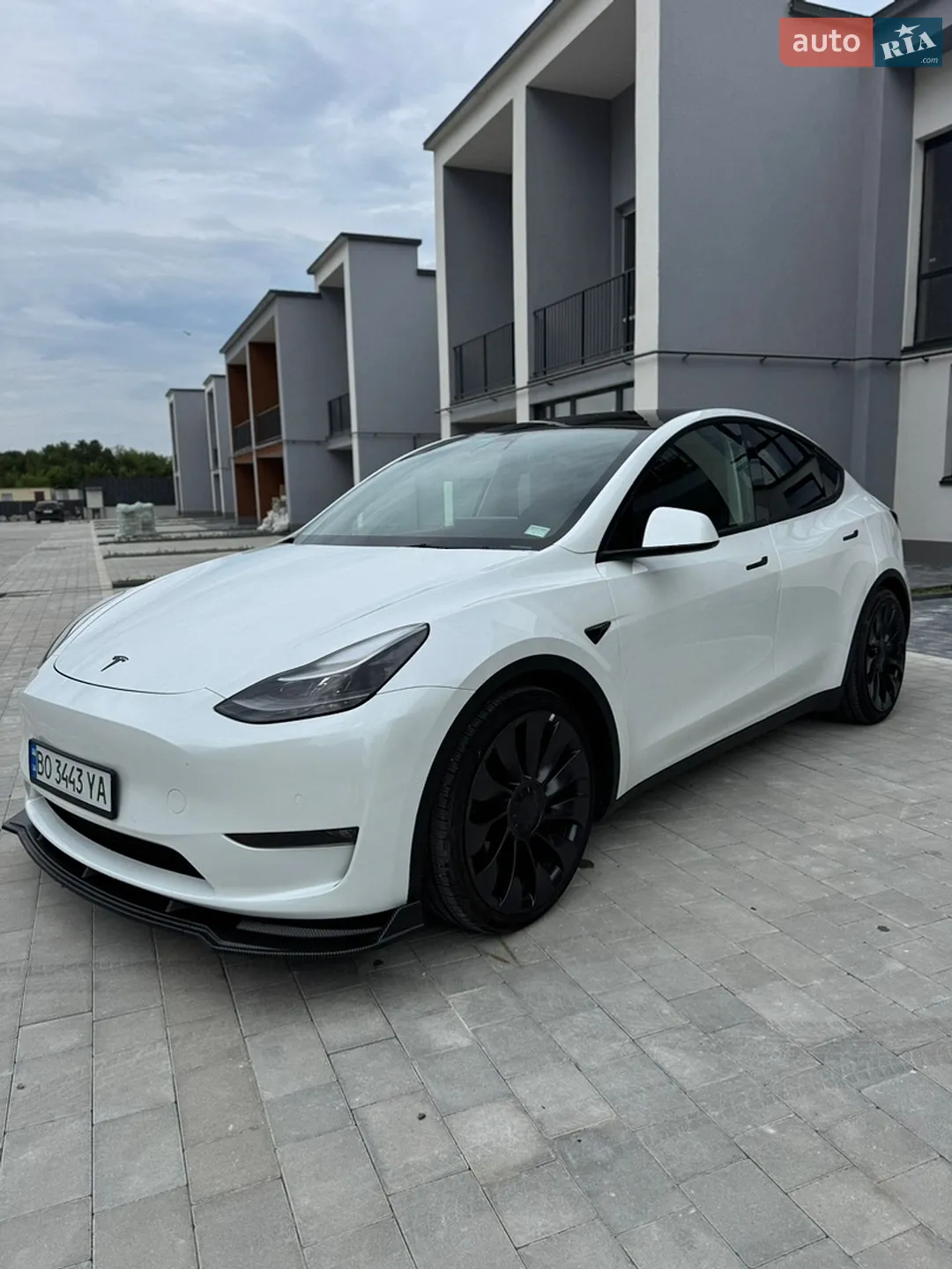 2022 Tesla Model Y - мініатюра 2