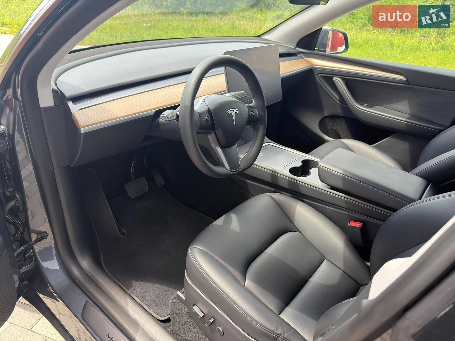 2023 Tesla Model Y - мініатюра 42