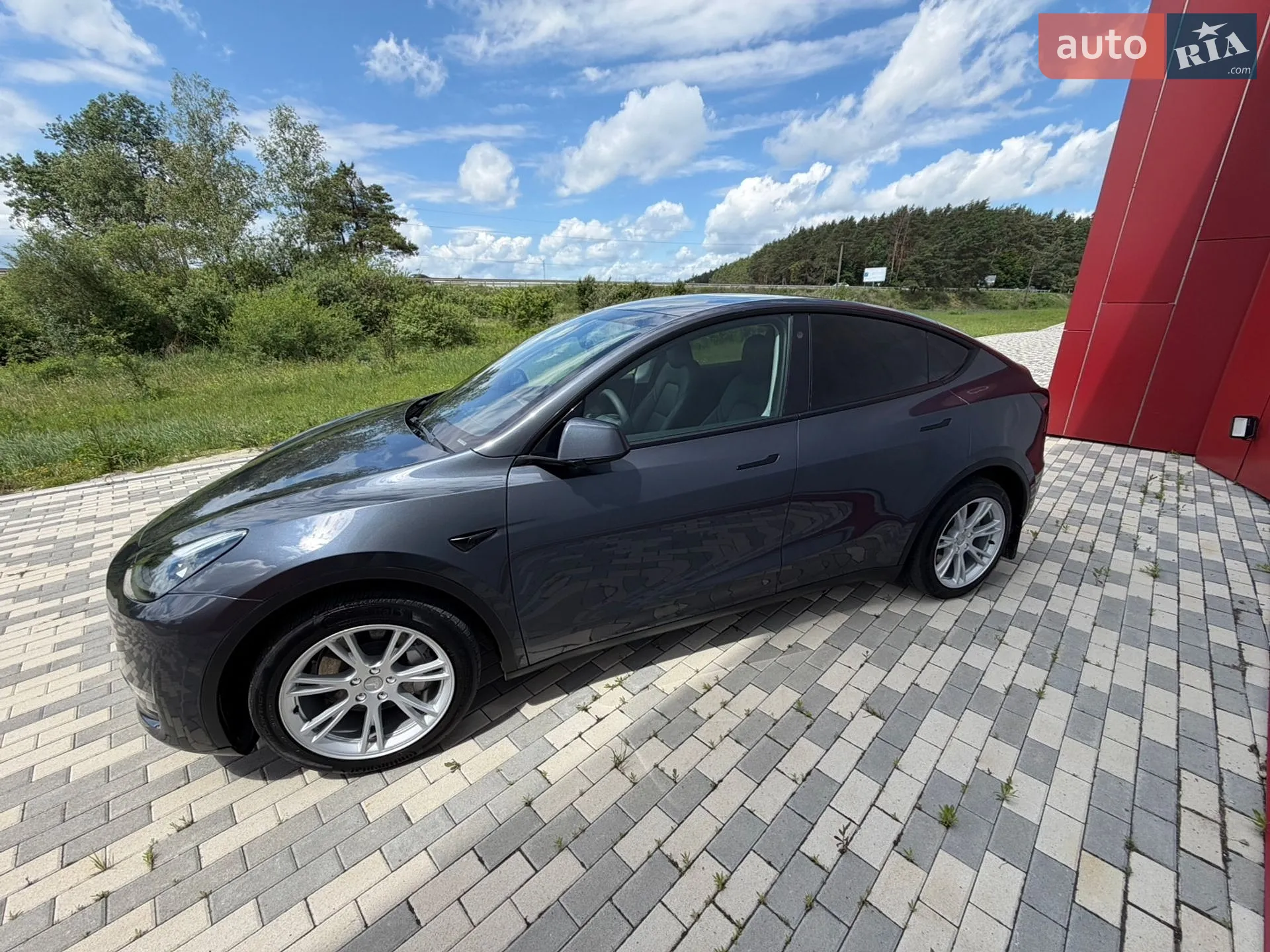 2023 Tesla Model Y - мініатюра 24
