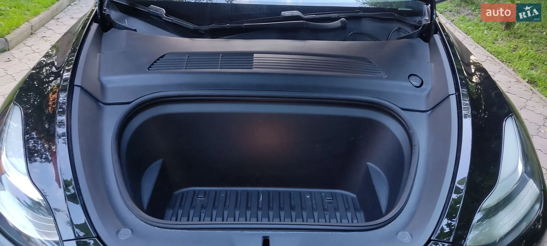 2020 Tesla Model Y - мініатюра 25